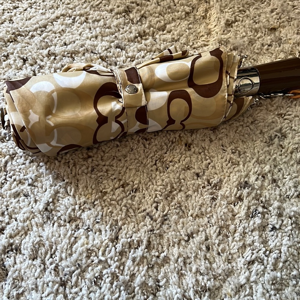 Coach umbrella